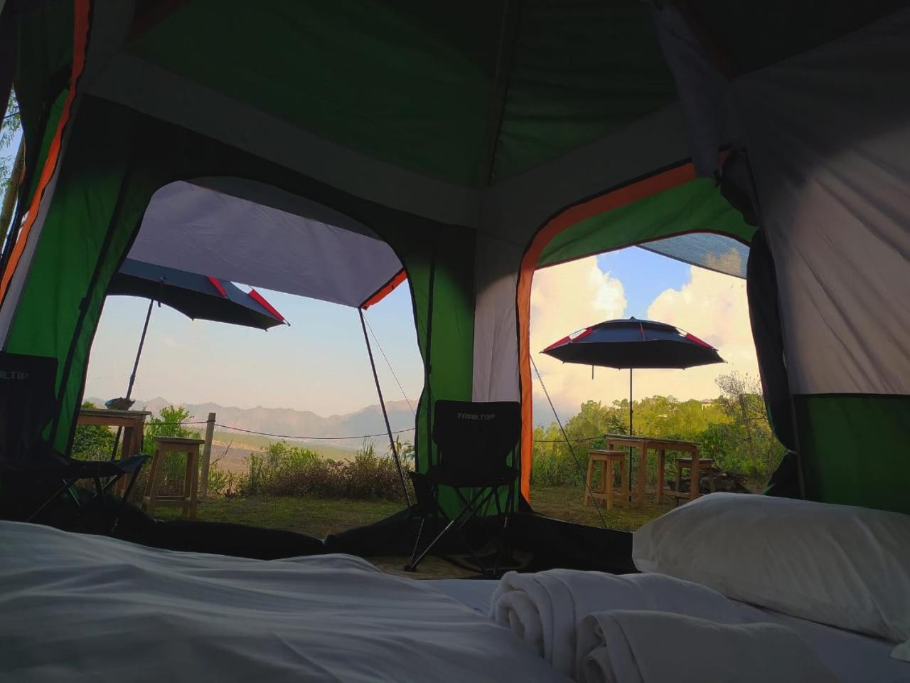 Adventures 'hide In Nature Lodge' *