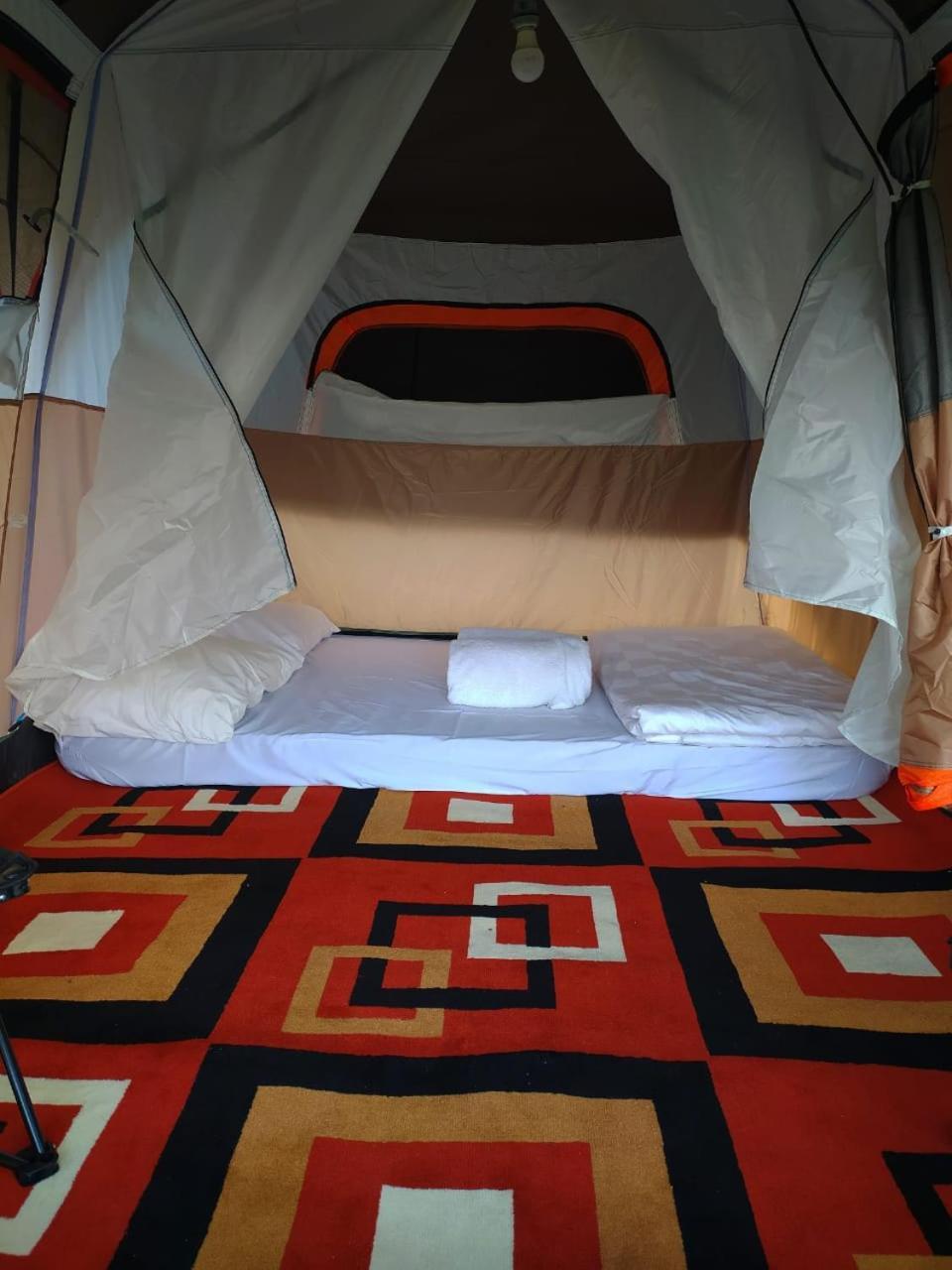 Adventures 'hide In Nature Lodge' Kintamani (Bali)
